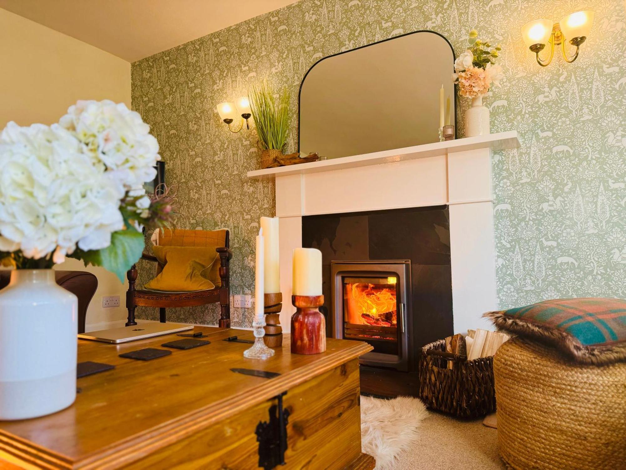 Rosemount Cottage Two - Highland Cottage Garve Extérieur photo
